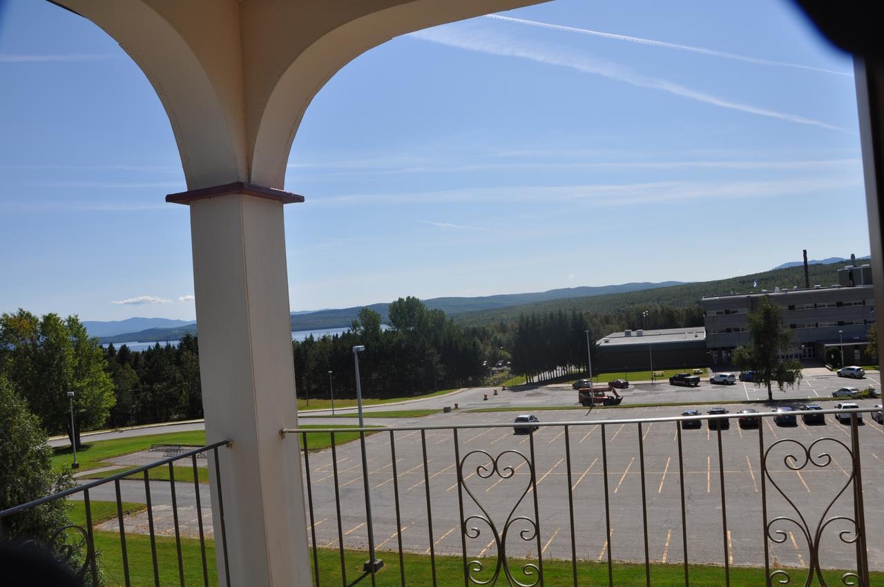 Hotel Le Chateau 2*